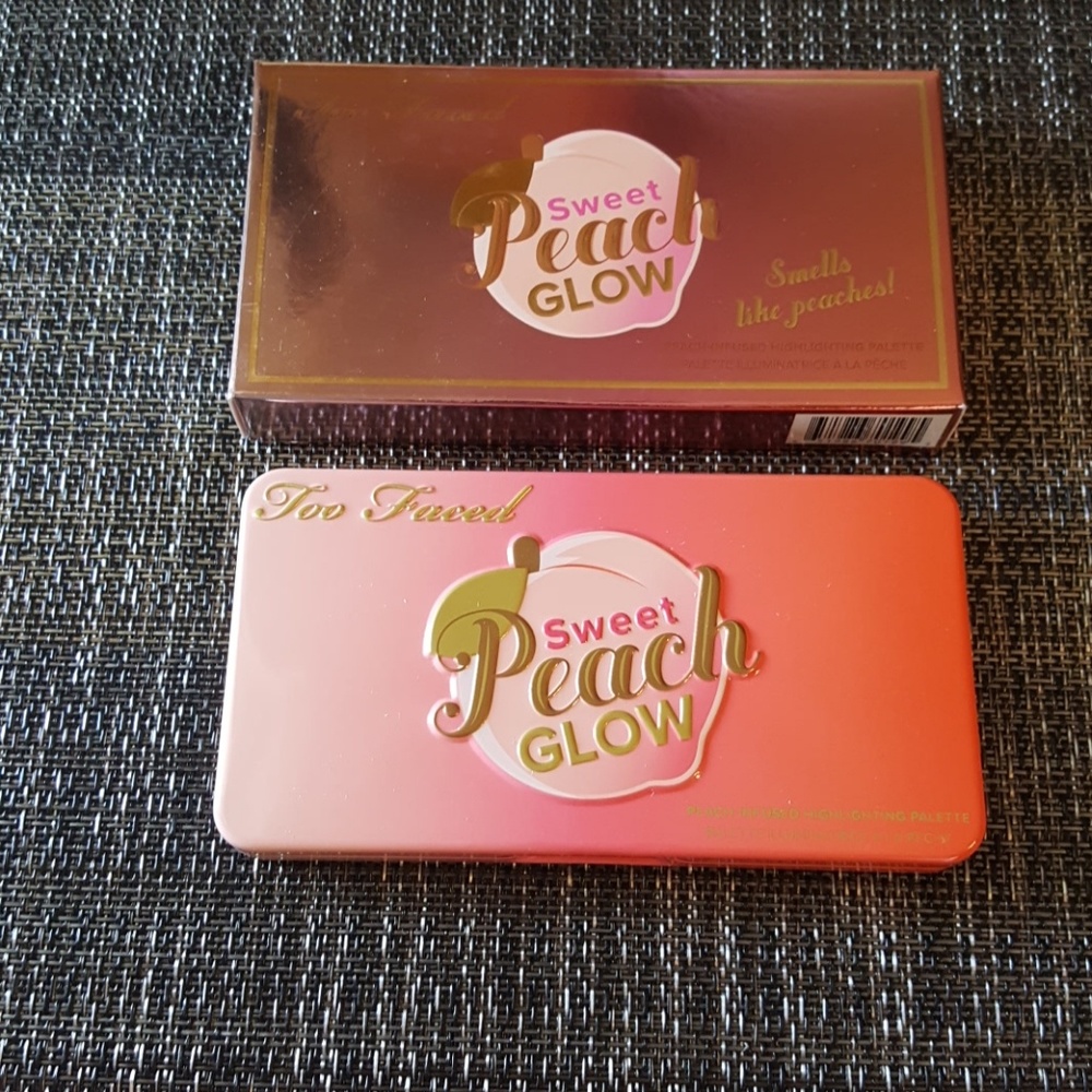 Too Faced Sweet Peach Glow